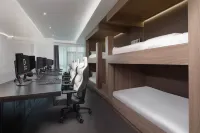 D&BOX花園電競酒店（萬家麗廣場地鐵站東盈廣場店） - 2星級