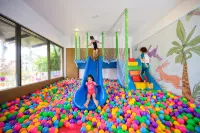 Thavorn Palm Beach Resort Phuket - Familien