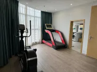 Clover Holiday Hotel (Guiping Xinggui) - Gym