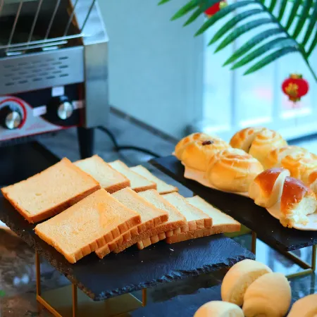 New Century Manju·Hainan Haihuadao Store