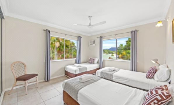 Koala Court Holiday Apartments