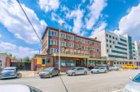 Aiju Hotel (Dashiqiao Railway Station South) Hotels in Dashiqiao