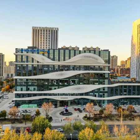 Yinhe Happy World Hotel