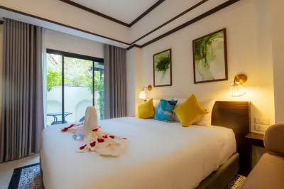 Le Ville Lanna Chiang Mai Gate Old Town Hotel Hotel dekat Thai Lanna Church