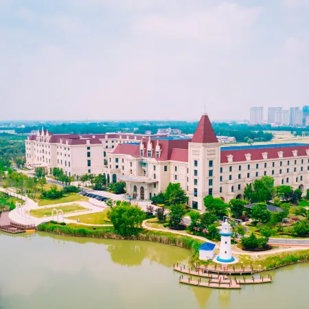 Shuoxiang Lake Hotel