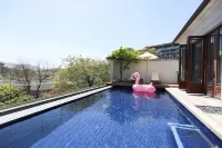 Zhujiajian Dongsha Sanjian · threeviews Designer Seaview Homestay