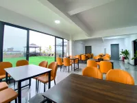 Xishuangbanna Jinghong Peiyuan Hotel (Gasa Airport High-speed Railway Branch)