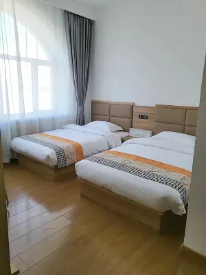 Yichun Sunflower Hotel - Parkplatz
