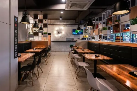 Hope Hotel Отели в г. Plentong