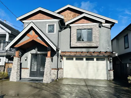 Bird Lodge Отели рядом с достопримечательностью «City Centre Community Centre»