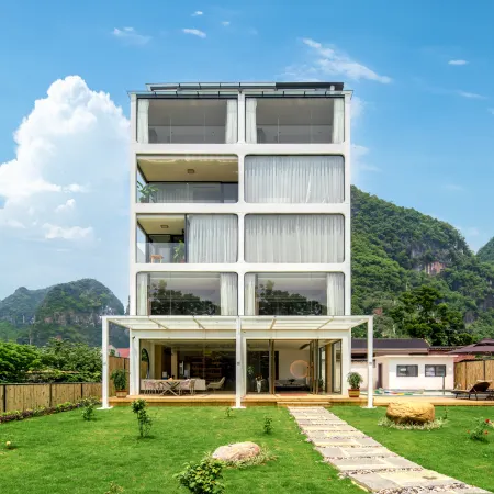 Shijian Homestay (Yangshuo Yulong River Qiangu Scene District Store)