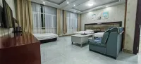 Yijia Hotel Hotels near Dingjiang Mosque