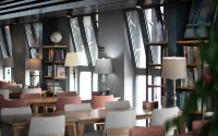Daidai Hostel - breakfast