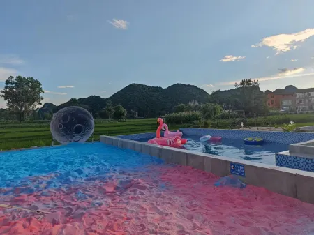 Puzhehei 72 Hou Отели рядом с достопримечательностью «Qiubei Puzhehei Wetland Park»