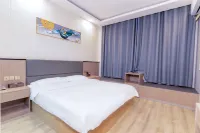 Ju County Baiyun Hotel