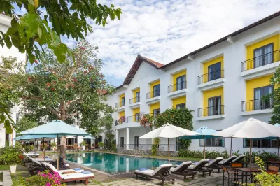 ÊMM Hotel Hoi An Các khách sạn ở Phố cổ Hội An