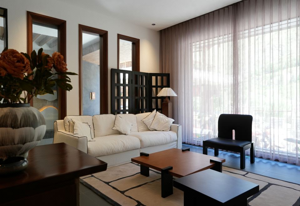 CHSSHOLTEL 이미지