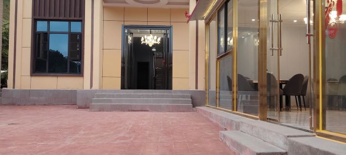 Longxian Jinhu Grassland Homestay Hotels in Long County