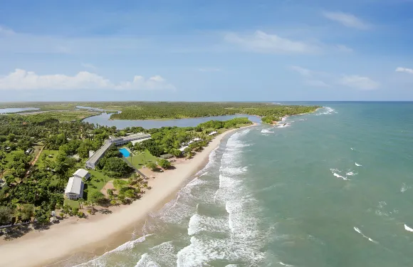 辛納蒙亭可馬裏藍灣酒店