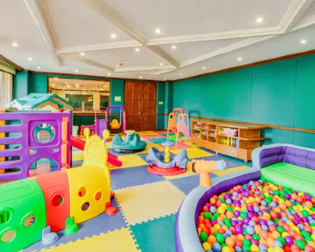 キャニオン ウッズ リゾート クラブ レメリーのホテル