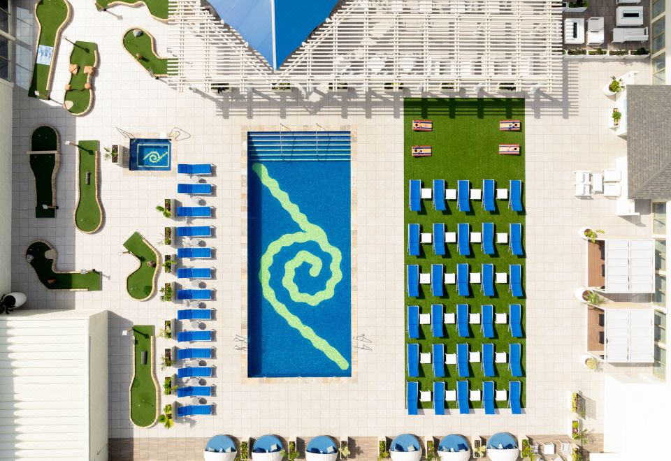 4. 힐튼 와이키키 ..