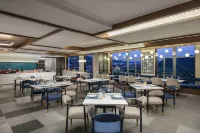 Hilton Garden Inn Xingyi Wanfenglin - breakfast