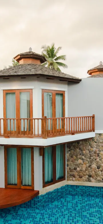 ห้องวิวสระน้ำ ชั้นบน