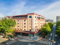 麗呈睿軒飯店（河源亞洲第一高噴泉萬隆城店） 大壩景區附近的飯店
