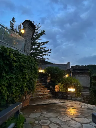 Yingu Private Tang Homestay Отели рядом с достопримечательностью «Dingdu Mountain»