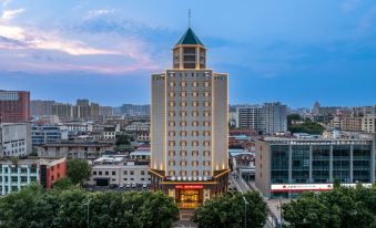 Yuncheng Guoguo Holiday Hotel