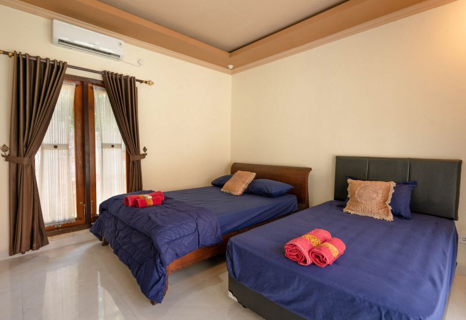 RedDoorz 아마벨라 가든 수영장