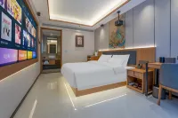 Bomo Tea-themed Stay · Courtyard-style Cinema Hotel (Ancient City of Zhengding/Longxing Temple)