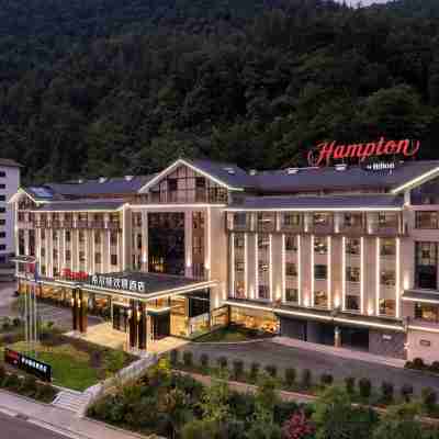 Hampton by Hilton Zhangjiajie National Forest Park Hotel Exterior