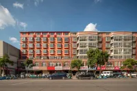 Yi Lai Hotel(Xinyang Railway Station)