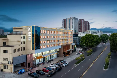 Xc hotel