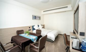 Xunyang Golden Century Joy Hotel