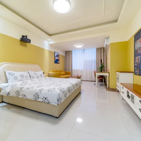 Blueberry apartment chain (qiluyuan Plaza store)