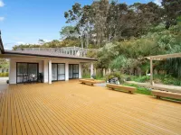 Alpaca Manor Hotels near QBE Stadium Function Centre