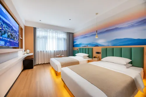 Holiday Inn in Main Streets and Alleys (Tunxi Old Street Store in Mount Huangshan) - Homestays