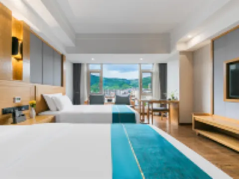 Fairyland Shangpin Hotel (Yuxi Xinping Pingshan Road) فنادق في شينبينغ