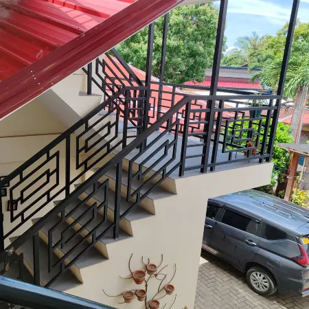 Intoy's Place Panglao near Beach