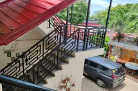 Intoy's Place Panglao near Beach