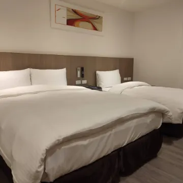 Full Stay Отели рядом с достопримечательностью «Ночной рынок «Шилинь»»