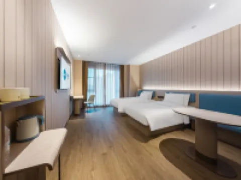 HanTing Hotel (Xinyang Huaibin Xiya Meiyue Plaza) Hotels in Huaibin