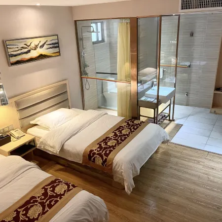 Longchuan Fuqi Hotel