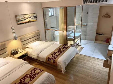 Longchuan Fuqi Hotel Отели рядом с достопримечательностью «Heyuan Tuocheng»