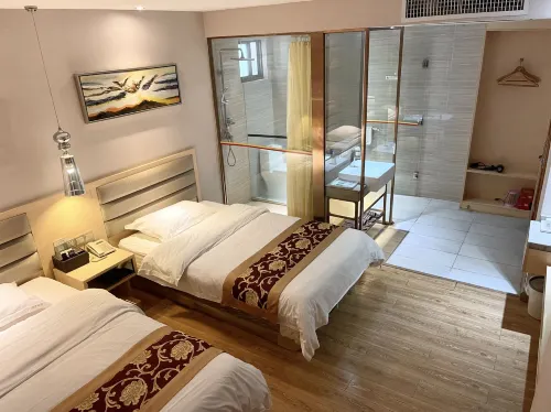 Longchuan Fuqi Hotel