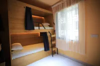 Xiang Yunbian Hostel (Elephant Trunk Hill Two Rivers and Four Lakes)