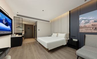 Atour Hotel Kunshan Huaqiao Huaxi Park Subway Station
