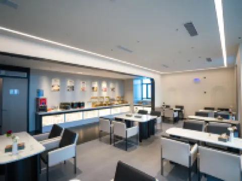軒巖國際酒店（舜師路縣政府店） 單縣酒店